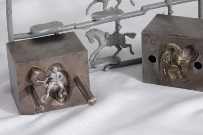 Kunststoffformgeber Stellenanzeige LG Kunststoffformgeber